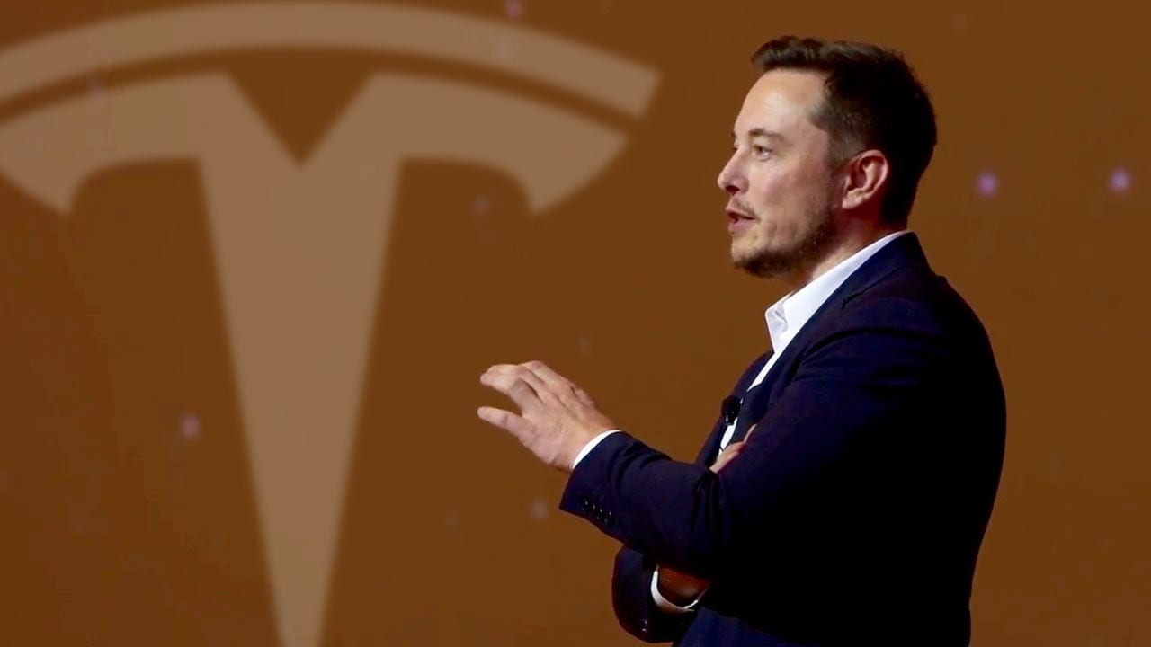 特斯拉 Q3 財報會議訂 10/21、Roadster 發表改至 10/15;馬斯克稱 SpaceXAI 將更名 SpaceXSI